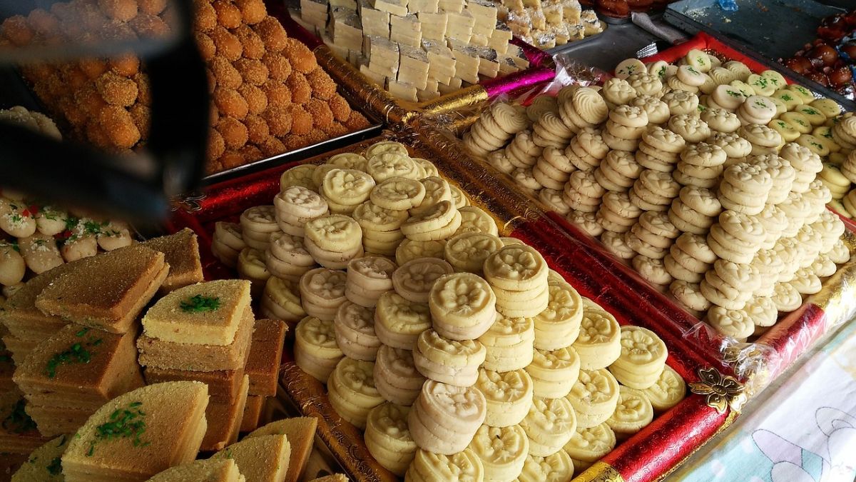 Famous diwali sweet shop in Chennai 